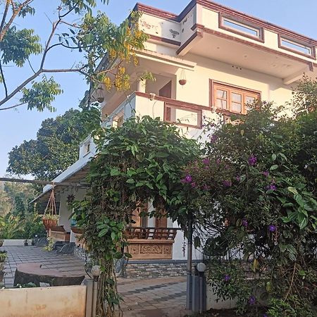 מונאר Wild Mist Homestay מראה חיצוני תמונה