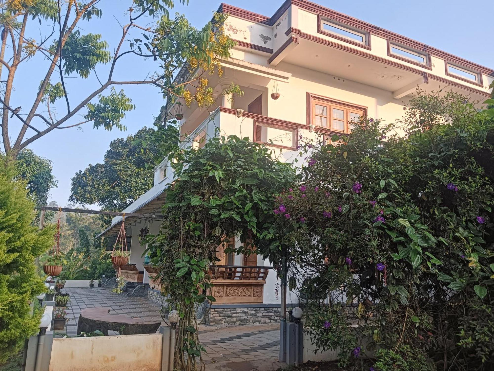 מונאר Wild Mist Homestay מראה חיצוני תמונה