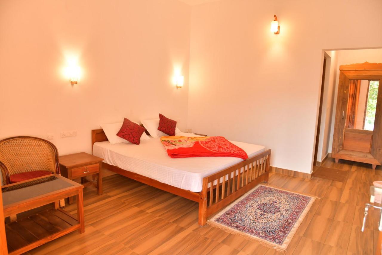 מונאר Wild Mist Homestay מראה חיצוני תמונה